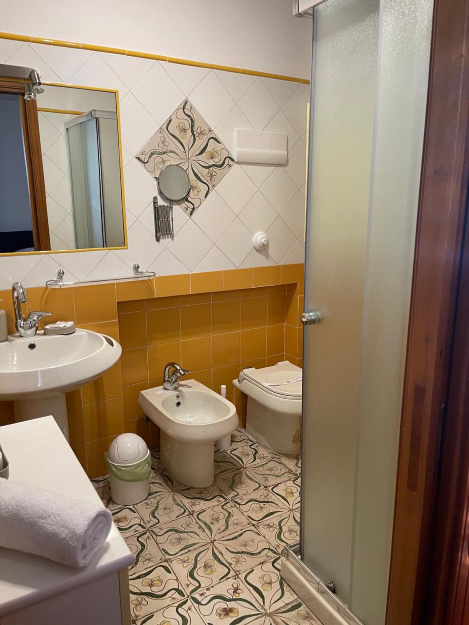 פלרמו Le Terrazze Elite Apartment מראה חיצוני תמונה